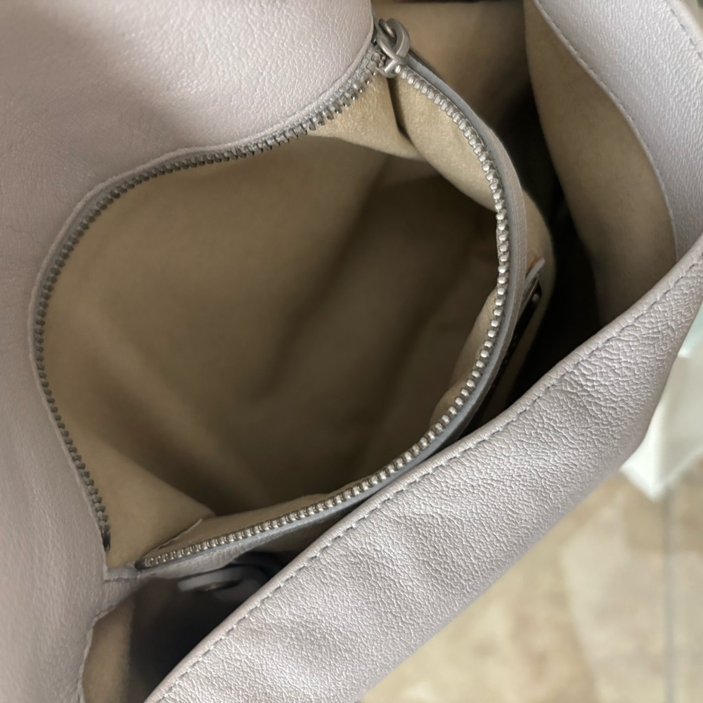Jimmy Choo Light Gray Leather Crossbody Bag with Chain Detail - Picture 8 of 16